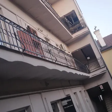 Grand House Apartamento Cluj-Napoca